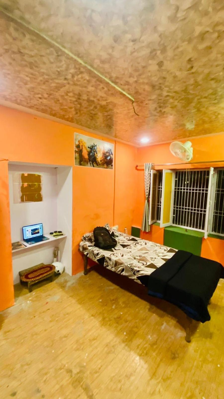 Couple Hostel Varanasi